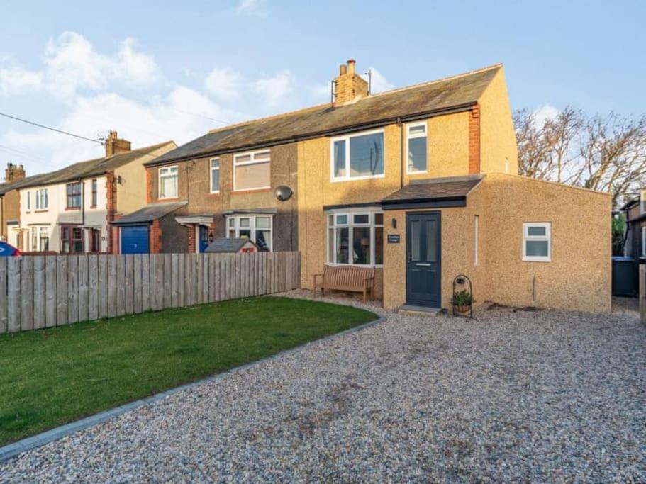 Snowdrop Cottage Seahouses Dış mekan fotoğraf